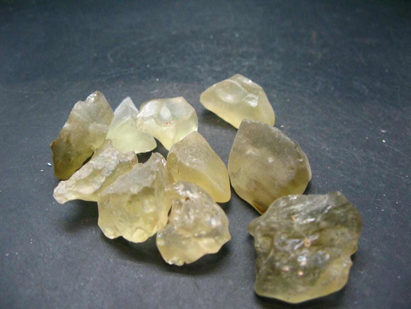 Nice Gem Lot of 10 Libyan Tektite Glass From Libya - 59.01 Grams