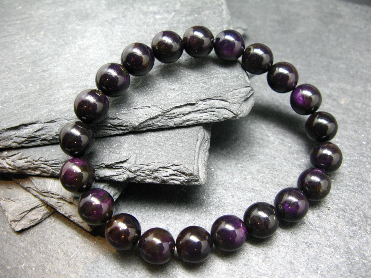 Purpurite Genuine Bracelet ~ 7 Inches ~ 9mm Round Beads