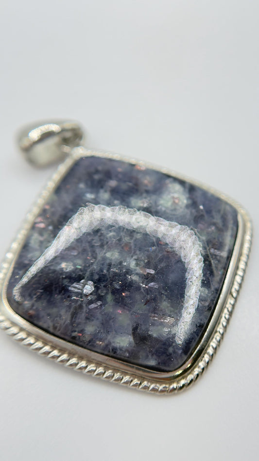 Lattice Sunstone Pendant Rare Gemstone Silver Necklace Natural Sparkle Stone Unique Jewelry Gift