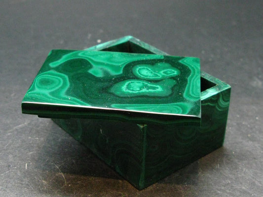Rich Vibrant Green Malachite Box From Congo - 2.2" - 136.11 Grams