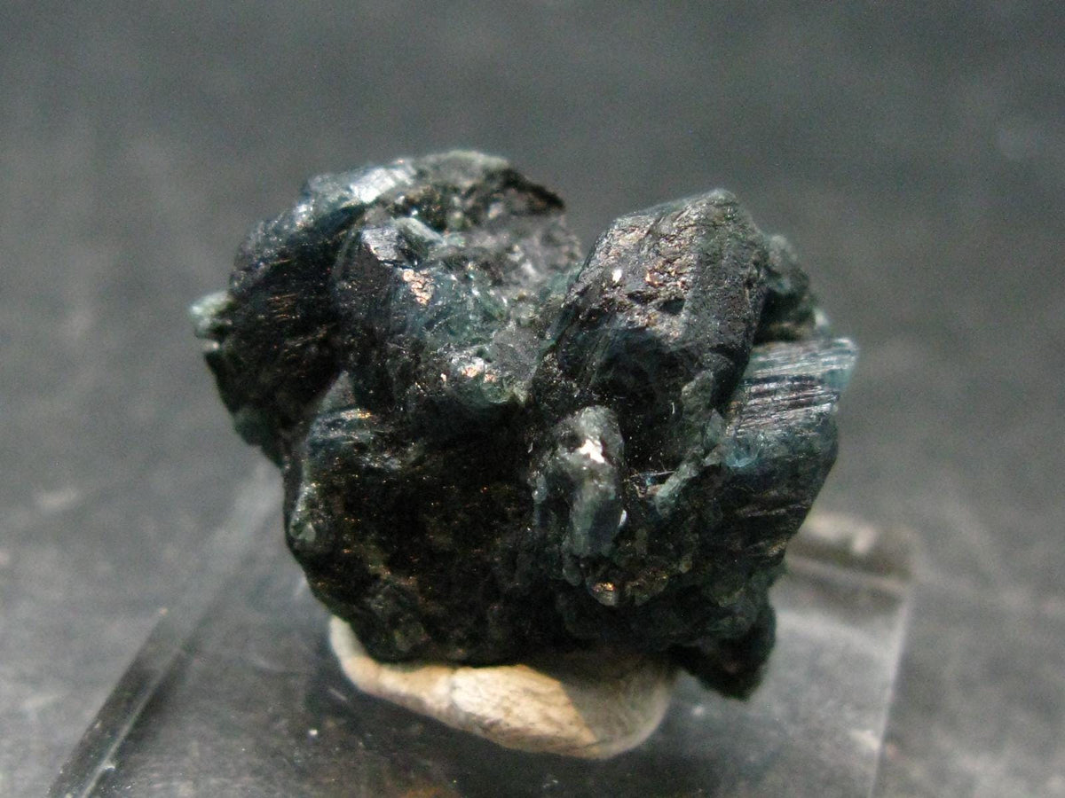Alexandrite Chrysoberyl Cluster From Zimbabwe - 7.17 Grams - 2.2"