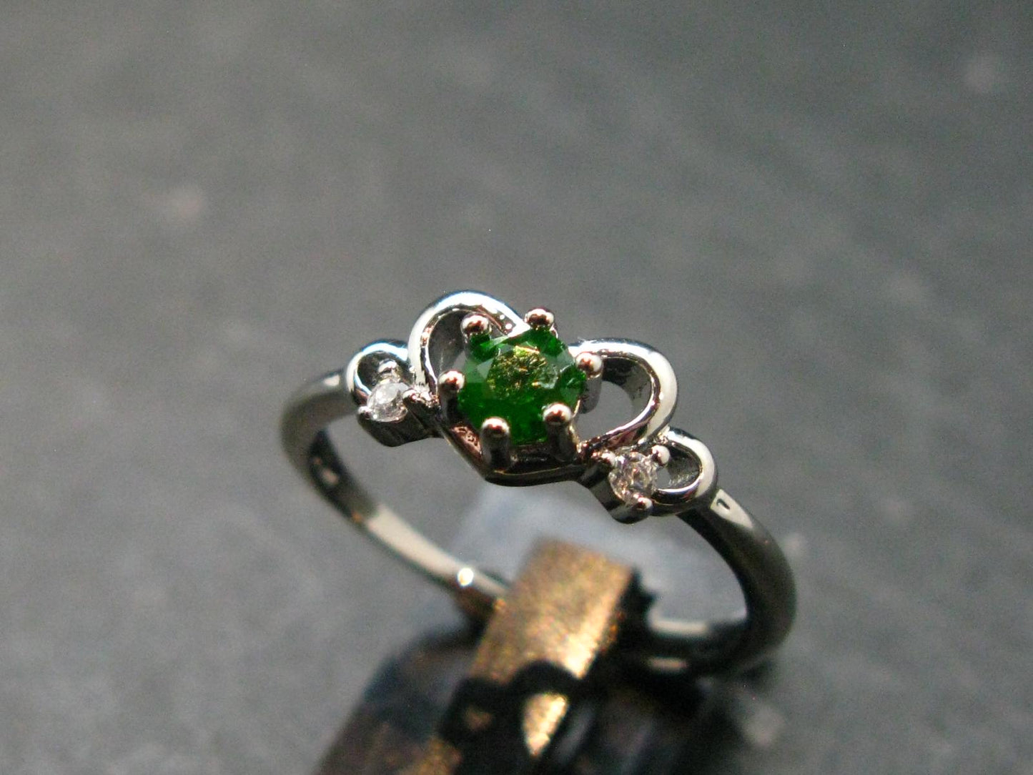 Forest Green Chrome Diopside Ring - 1.64 Grams - Size adjustable