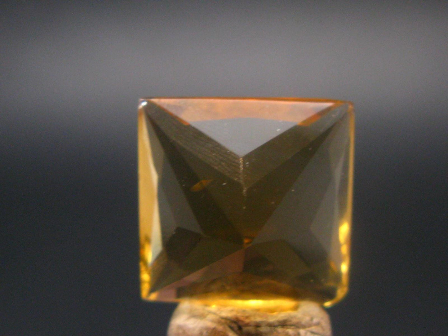 Stone of Success!! Genuine Intense Yellow Citrine Cut Stone From Brazil - 0.6" - 16.6 Carats