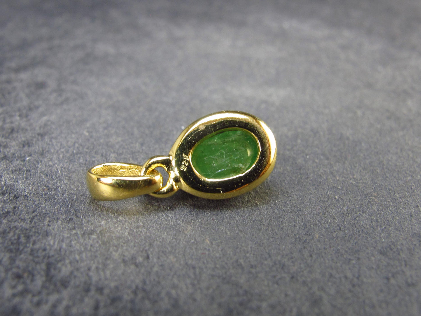 Tsavorite Green Garnet Gold Plated Silver Pendant from Tanzania - 0.7" - 1.56 Grams
