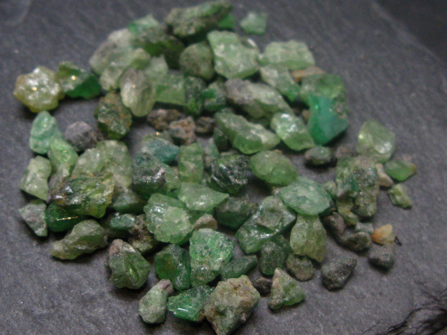 Lot of Tsavorite Garnet Crystals From Tanzania - 100 Carats