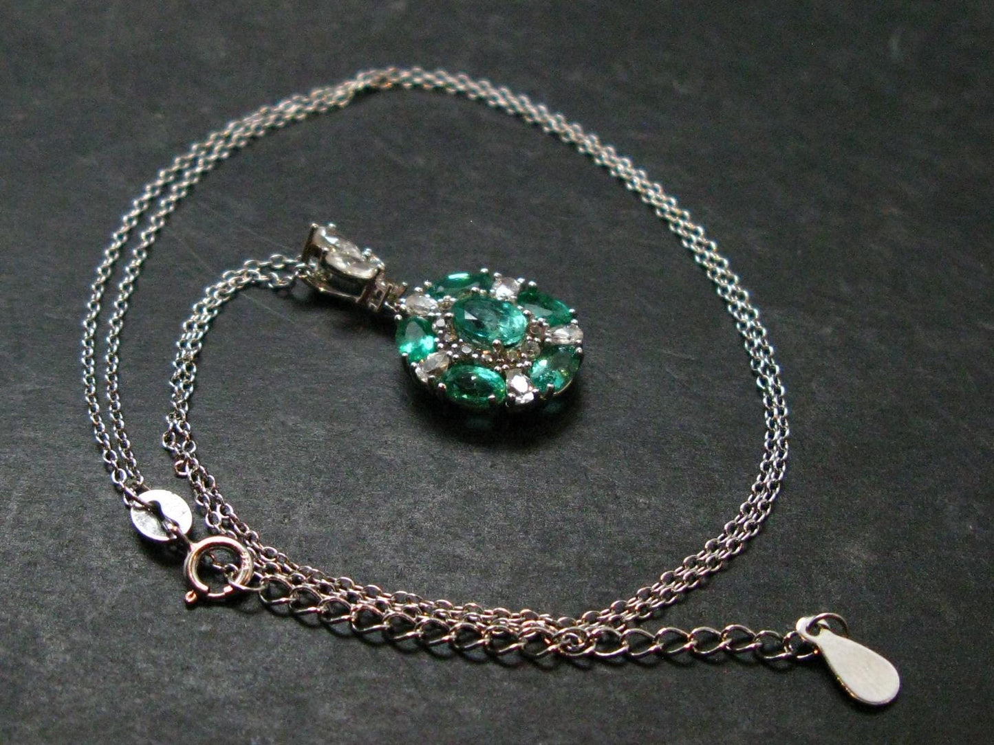 Emerald Silver Pendant W/Chain From Colombia - 3.42 Grams Total