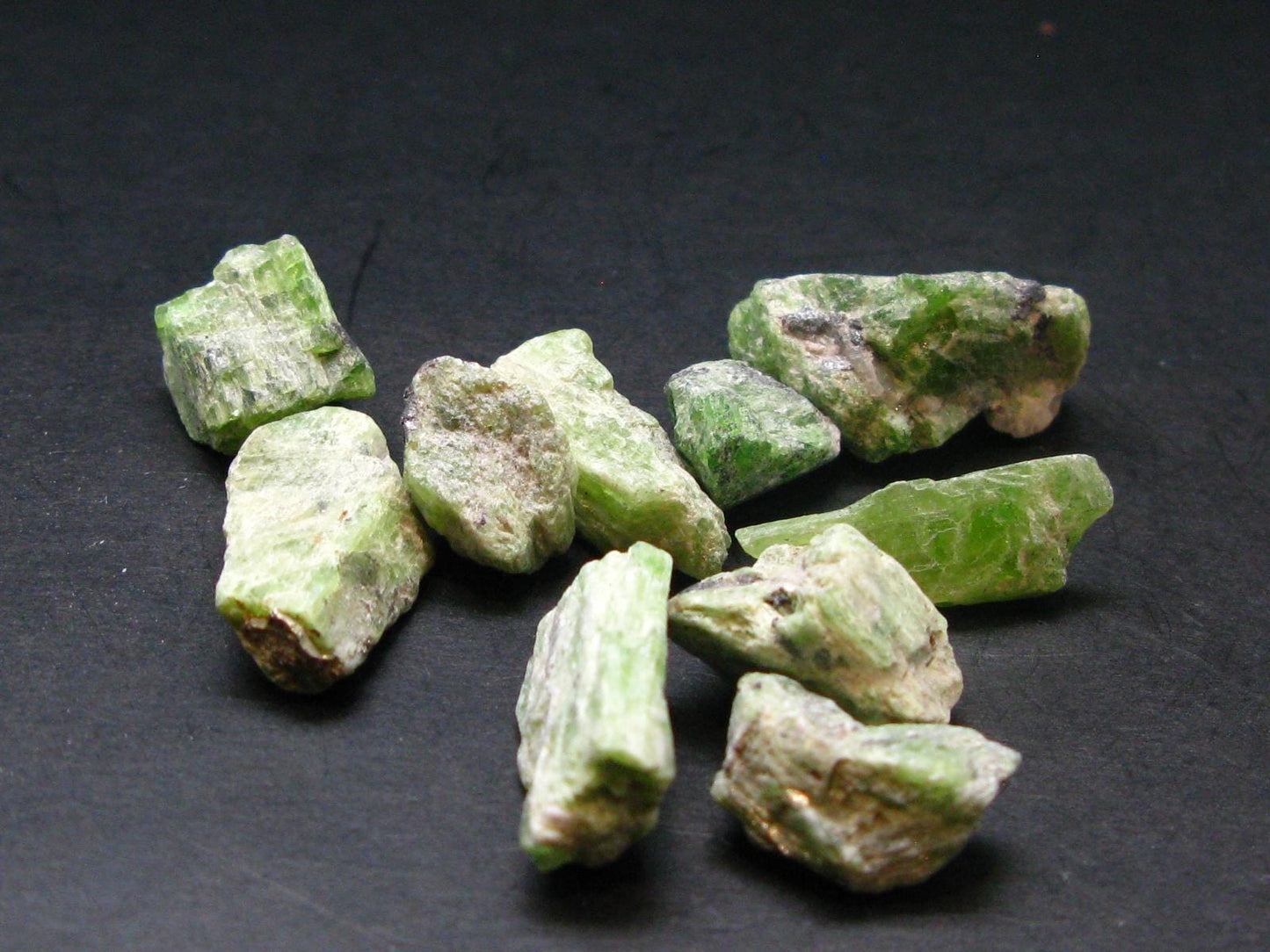Rare Neon Tremolite Lot of 10 Crystals from Tanzania - 221.30 Carats