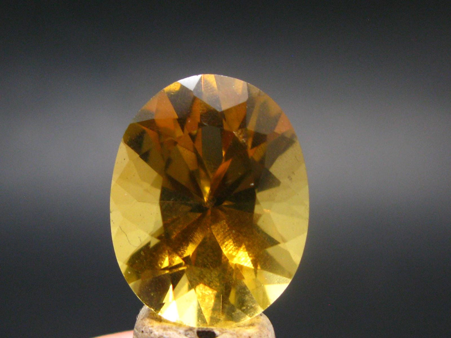 Stone of Success!! Genuine Intense Yellow Citrine Cut Stone From Brazil - 0.8" - 21.50 Carats