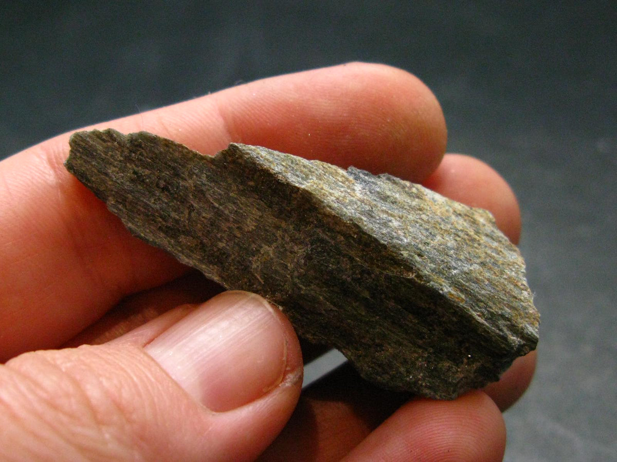 Rare ISUA Stone Raw Piece from Greenland - 1.9" - 11.06 Grams