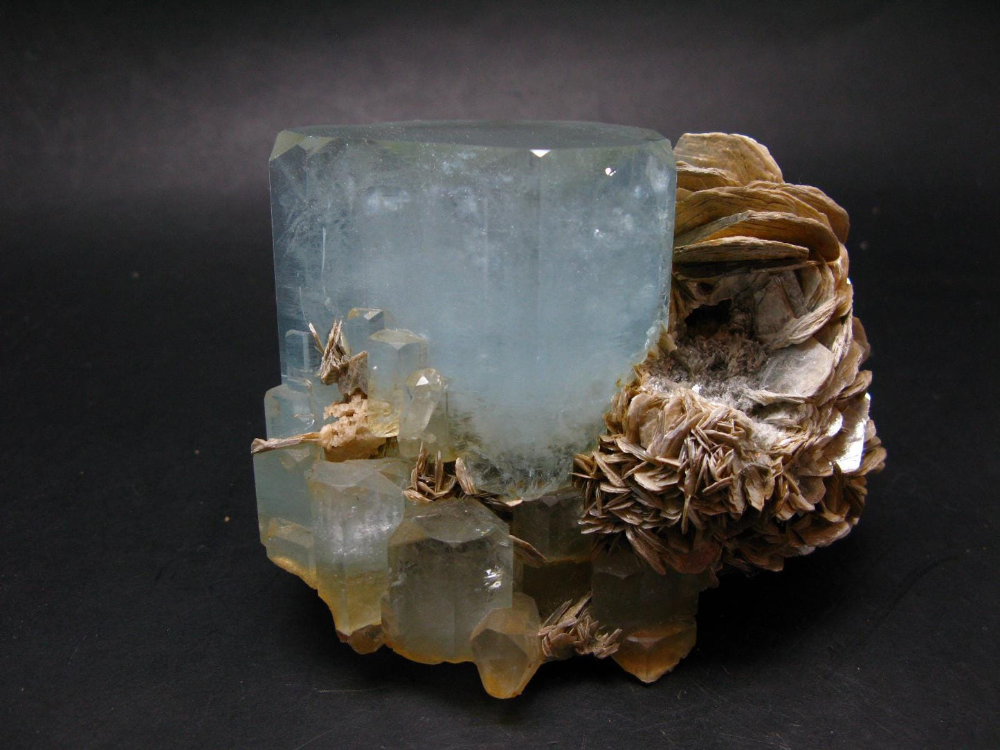 Aquamarine & Muscovite Crystal Blue Beryl From Pakistan - 740 Grams - 4.5"