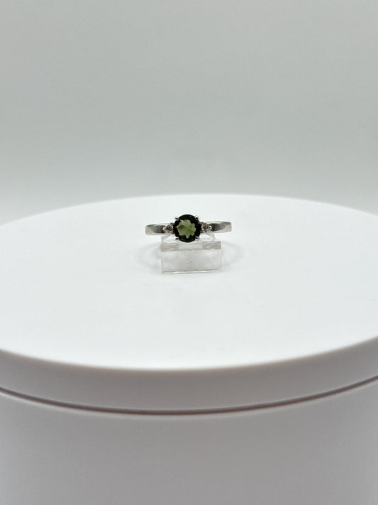 Elegant Moldavite Ring – Confidence & Clarity in Silver Light - Size 8