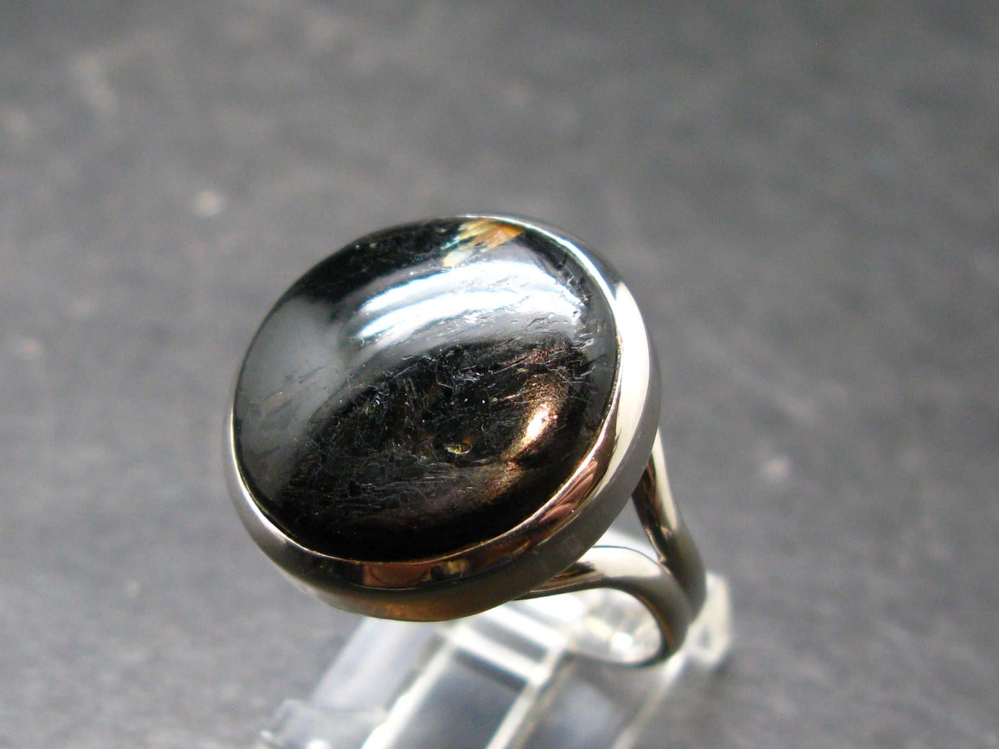 Real!! Very Rare Nuumite Nuummite Sterling Silver Ring from Greenland - 7.75 Grams - Size 8
