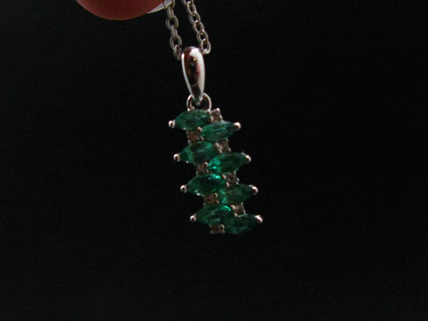 Emerald Silver Pendant W/Chain From Colombia - 2.27 Grams Total