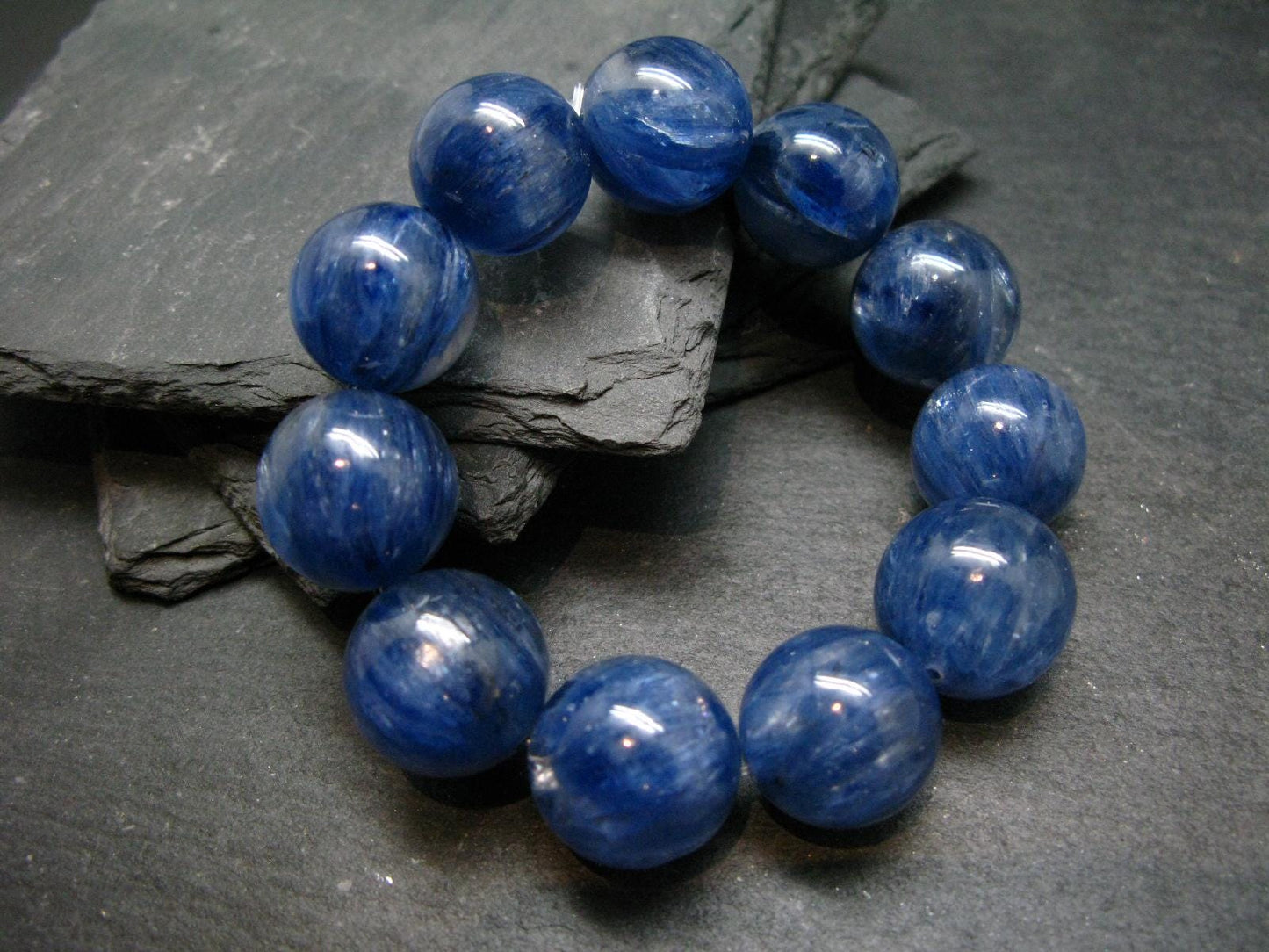AAA Grade Blue Kyanite Genuine Bracelet ~ 7 Inches ~ 18mm Round Beads