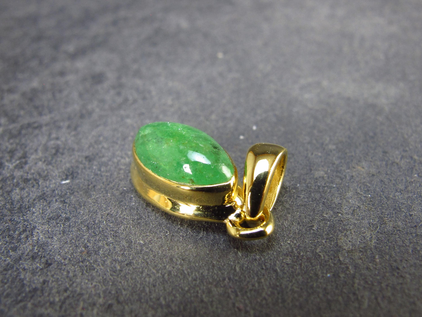 Tsavorite Green Garnet Gold Plated Silver Pendant from Tanzania - 0.8" - 1.68 Grams