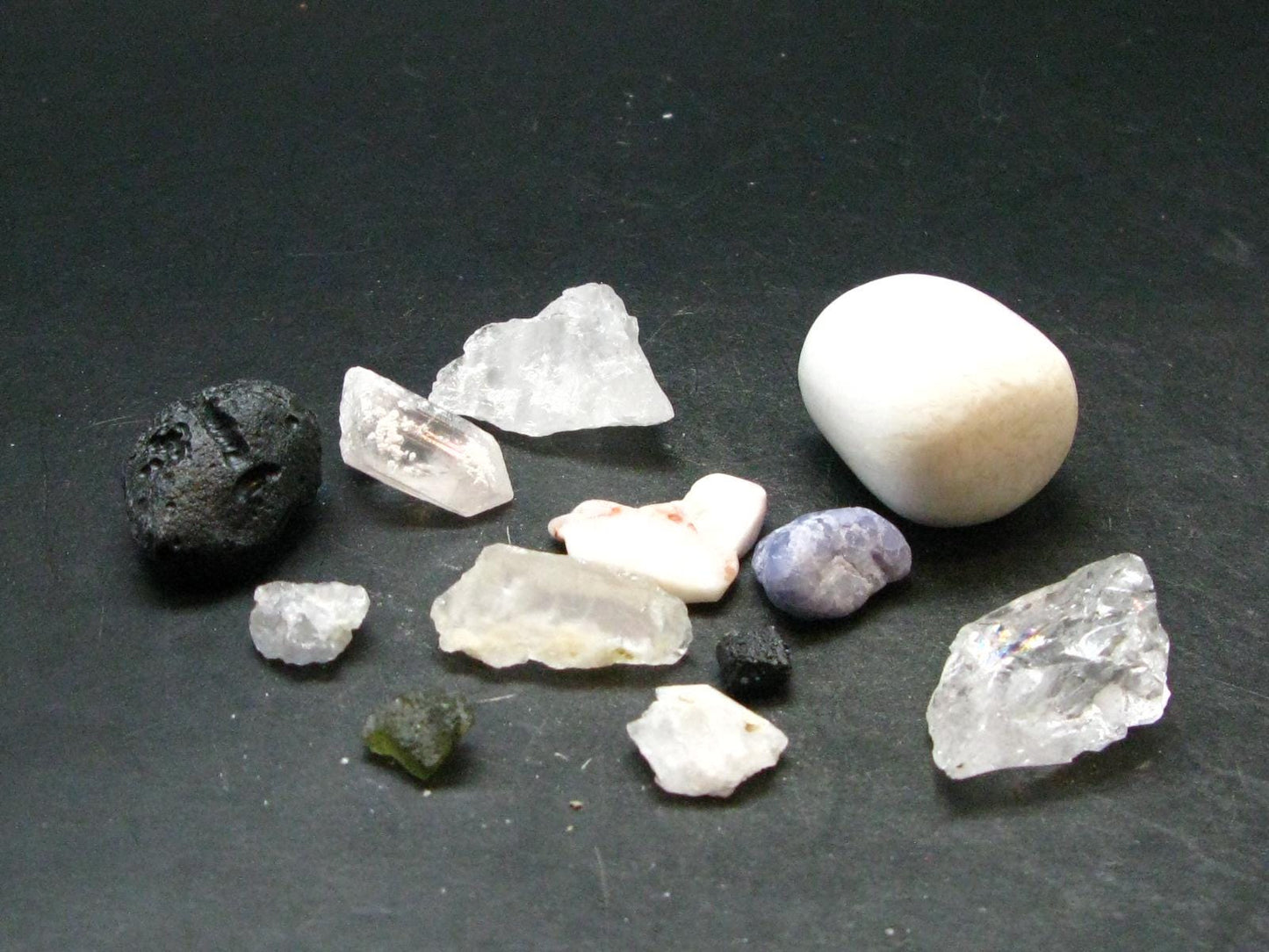 Synergy 12 Set Phenakite Moldavite Natrolite Petalite Danburite Tektite Scolecite Herderite Tanzanite Brookite 73.35 Gr