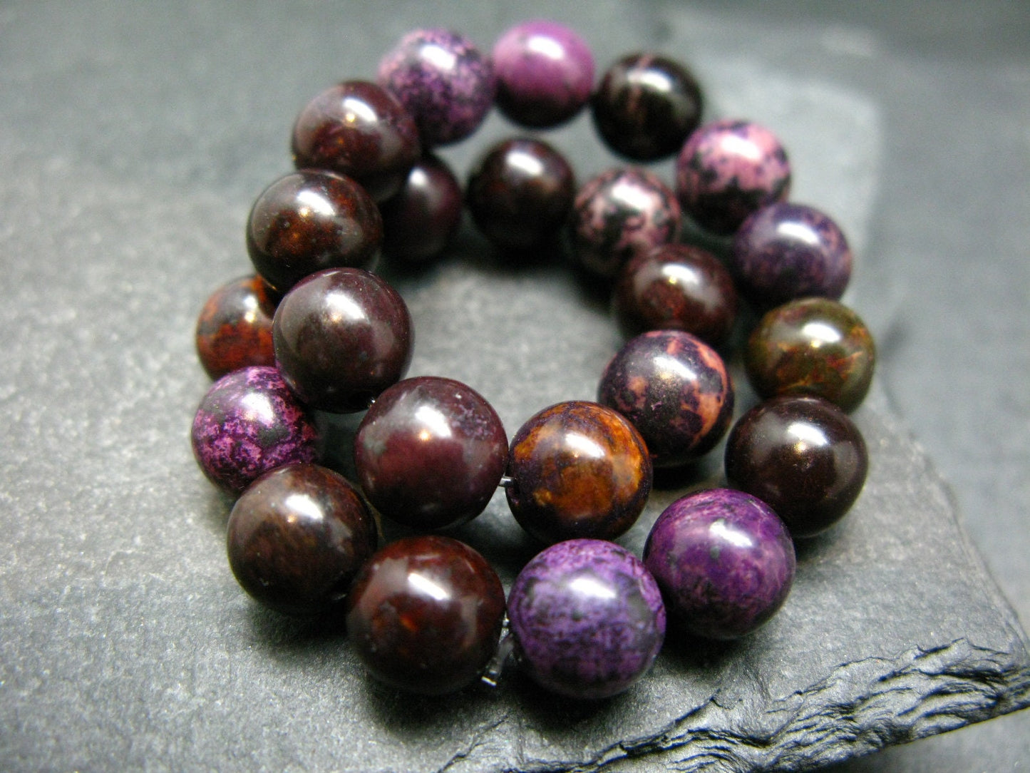 Purpurite Genuine Bracelet ~ 7 Inches ~ 8mm Round Beads