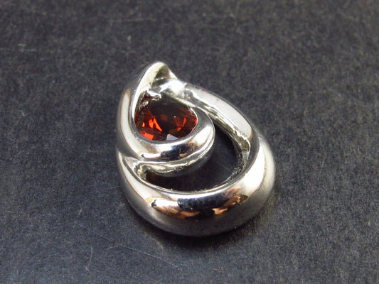 Natural Faceted Red Garnet Almandine 925 Silver Pendant - 0.7" - 2.8 Grams
