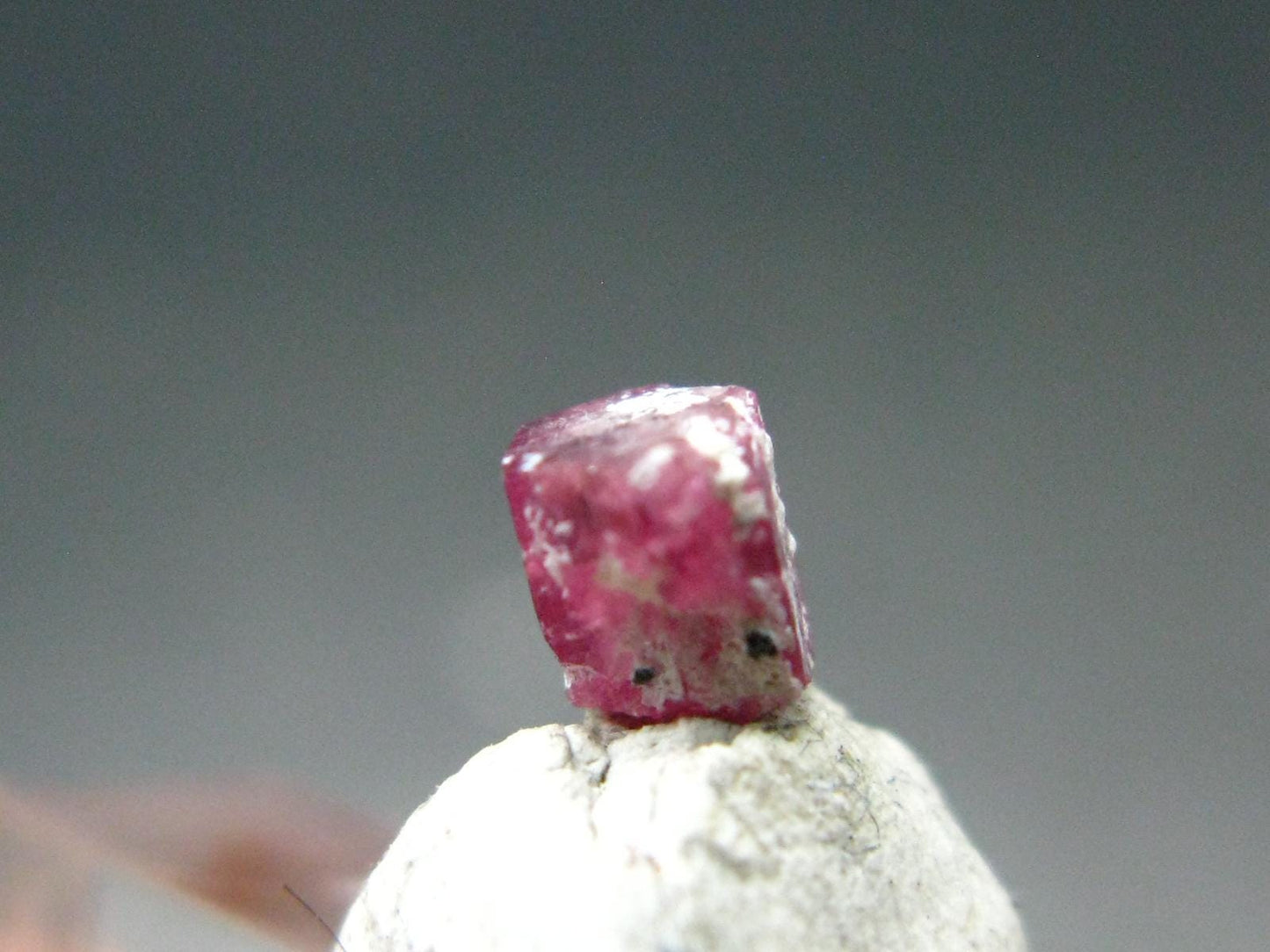 Nice Rare Gem Bixbite Red Emerald Beryl Crystal From Utah USA - 0.37 Carats