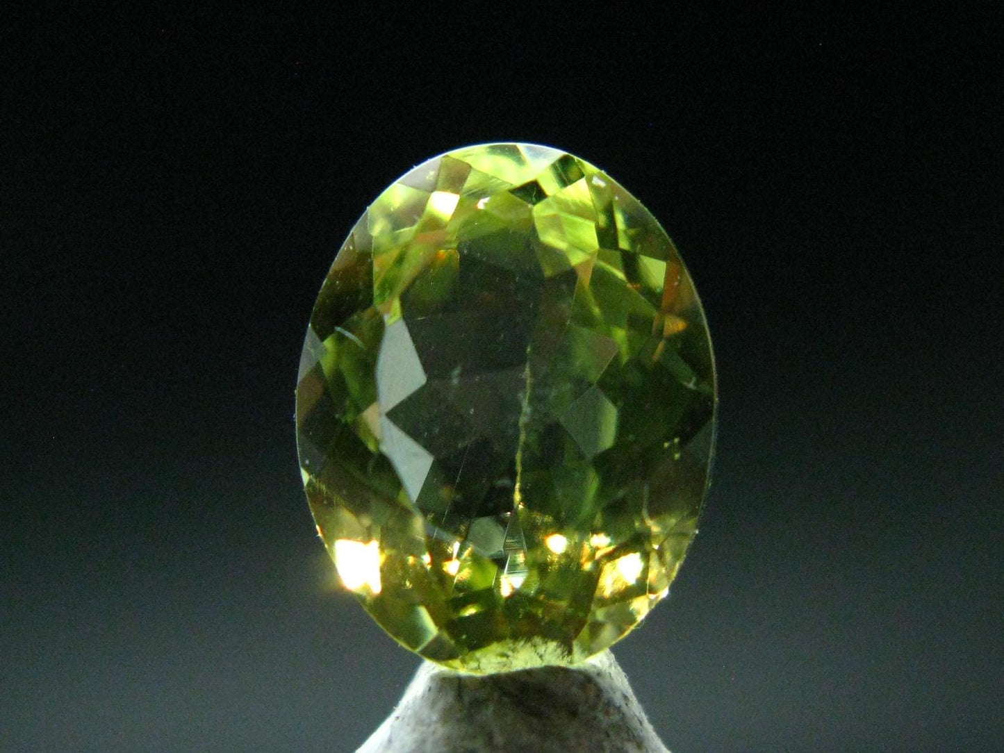 Rare Gem Sillimanite Cut Stone from Sri Lanka - 2.88 Carats