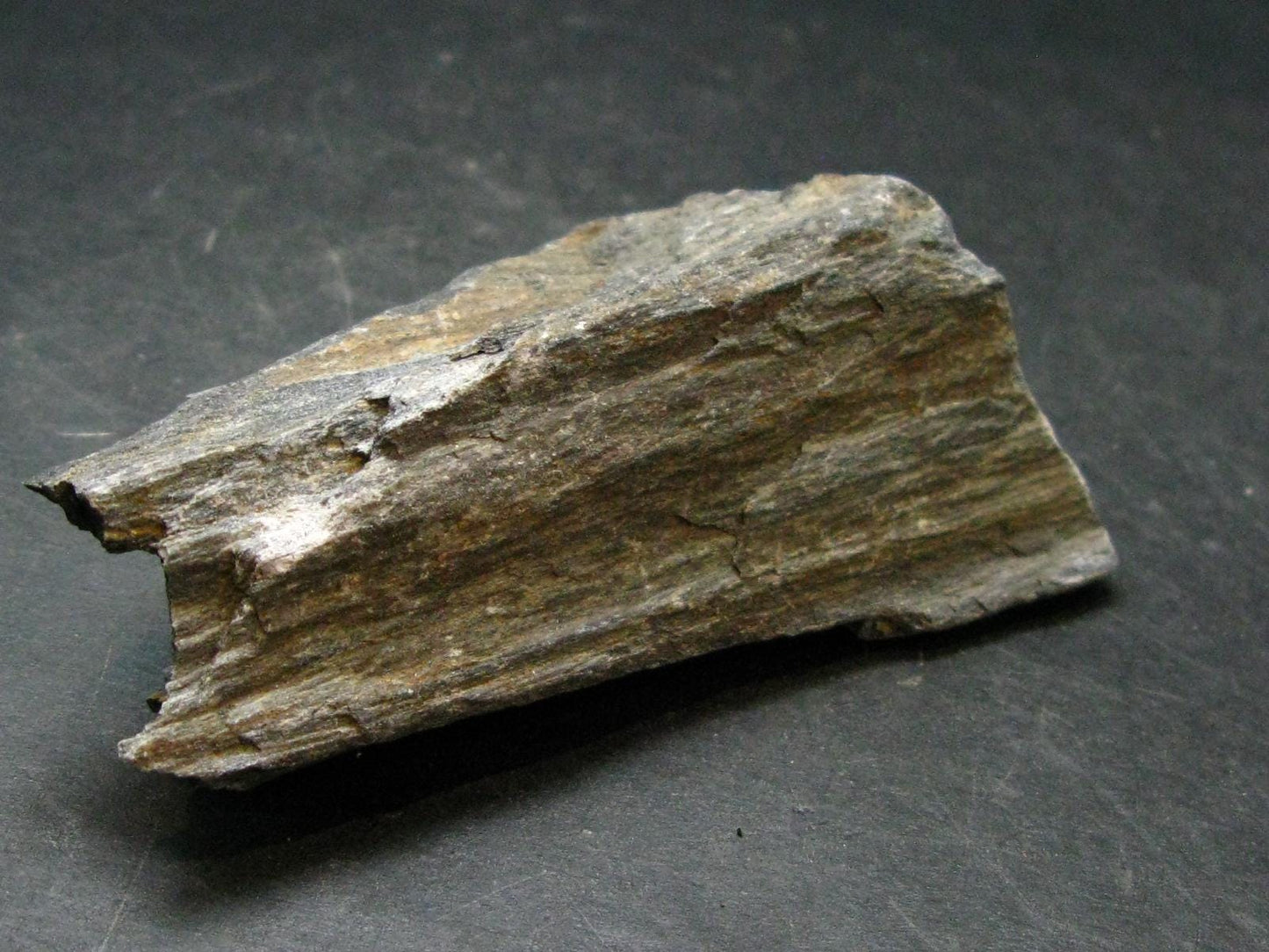Rare ISUA Stone Raw Piece from Greenland - 4.9" - 90.39 Grams