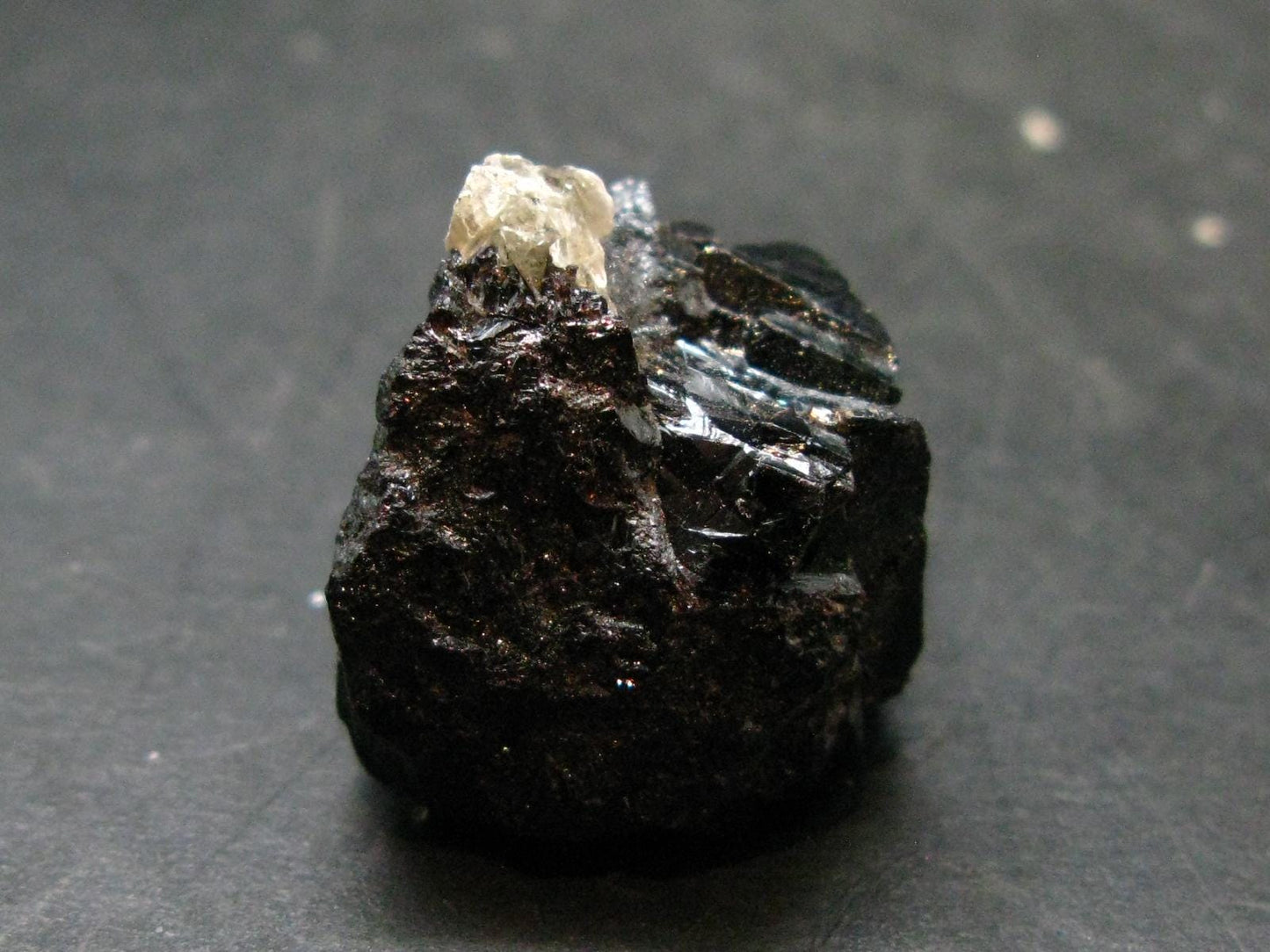 Cassiterite Crystal From China - 0.8" - 24.81 Grams
