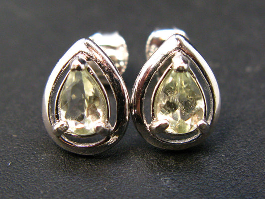 Rare Collector’s Gem!! Gemmy Herderite Crystal Silver Stud Earrings from Africa - 0.84 Carats