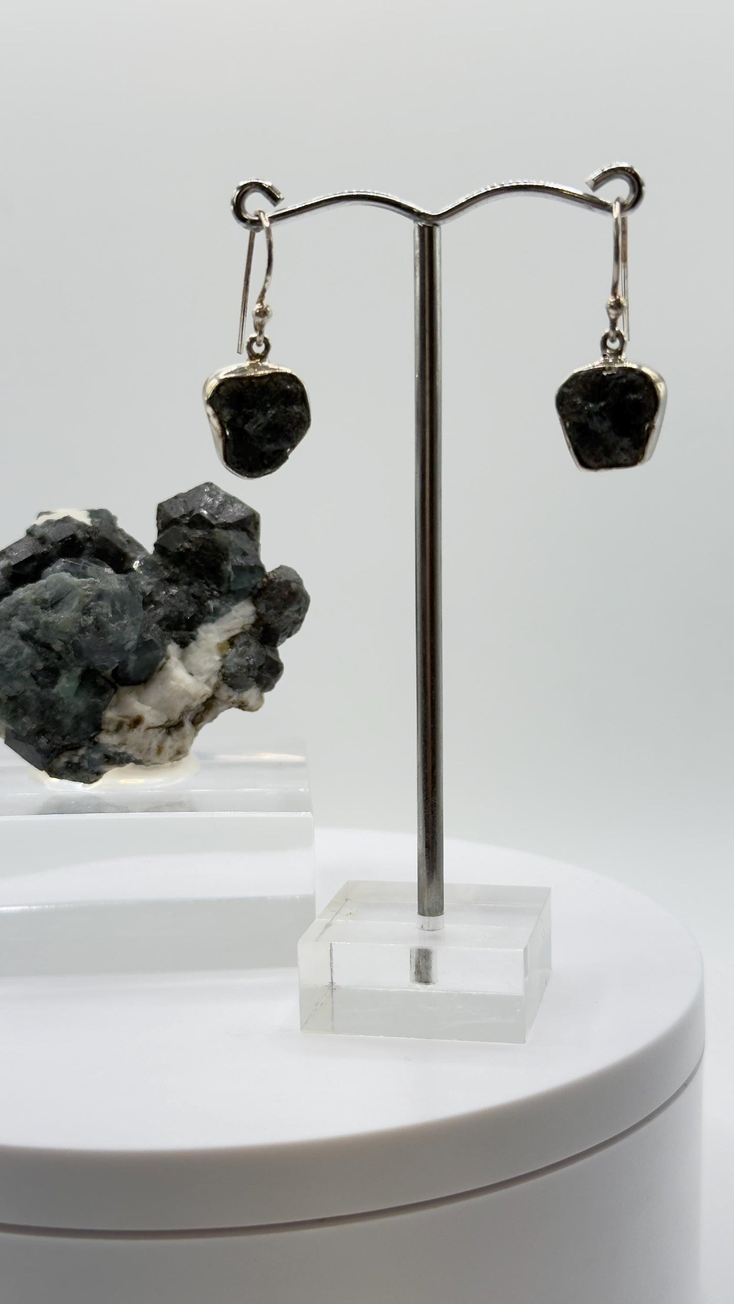 Alexandrite Drop Earrings Raw Color Change Stone Silver Dangle Earrings June Birthstone Jewelry