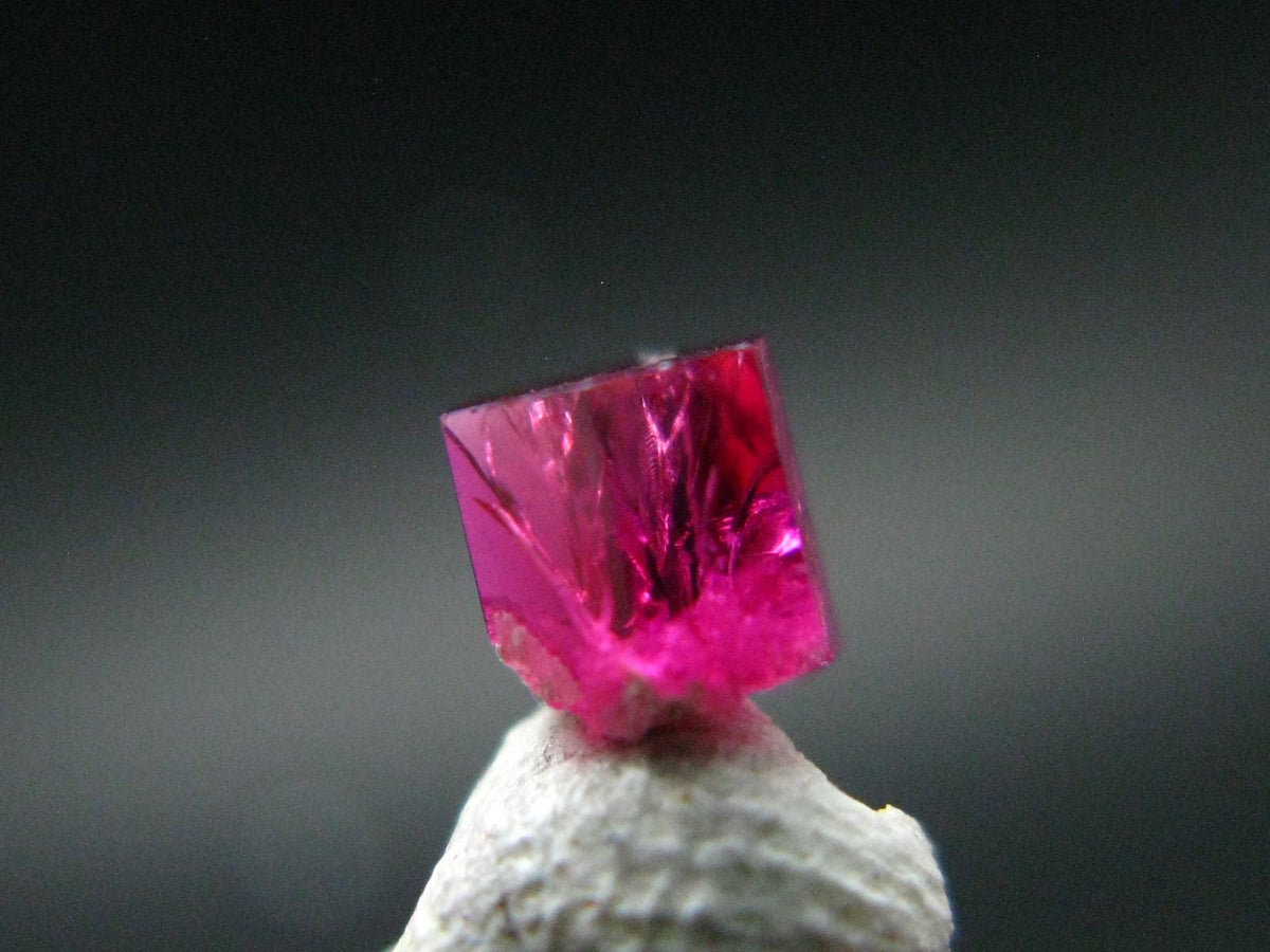 Nice Rare Gem Bixbite Red Emerald Beryl Crystal From Utah USA - 0.49 Carats