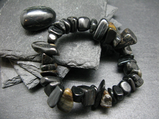 ISUA Rock Genuine Bracelet from Greenland ~ 7 Inches ~ 15mm Tumbled Beads
