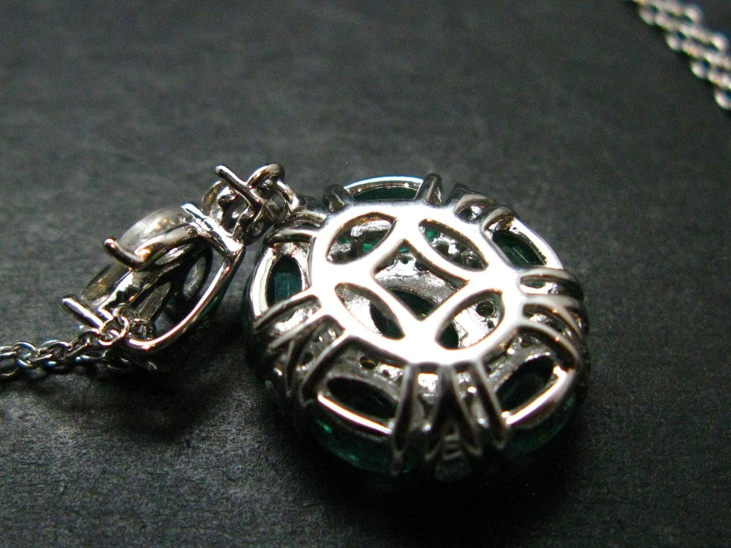 Emerald Silver Pendant W/Chain From Colombia - 3.42 Grams Total