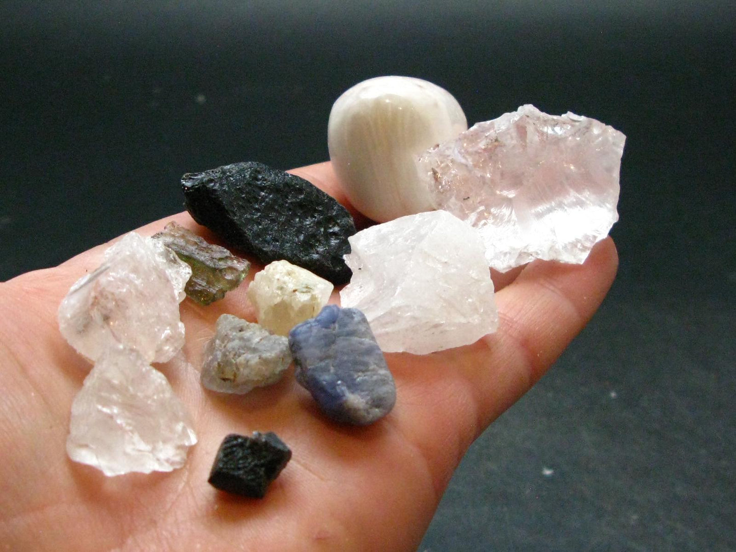 Synergy 12 Set Phenakite Moldavite Natrolite Petalite Danburite Tektite Scolecite Herderite Tanzanite Brookite 83.68 Gr