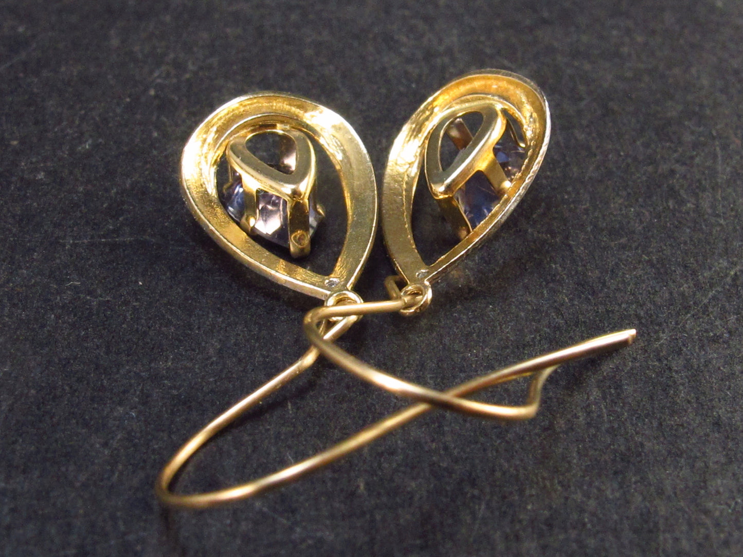 Elegant Natural Tanzanite (Zoisite) 925 Silver Dangle Earrings From Tanzania - 1.4 Grams - 1.2"