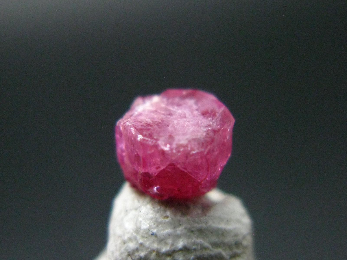Nice Rare Gem Bixbite Red Emerald Beryl Crystal From Utah USA - 0.48 Carats
