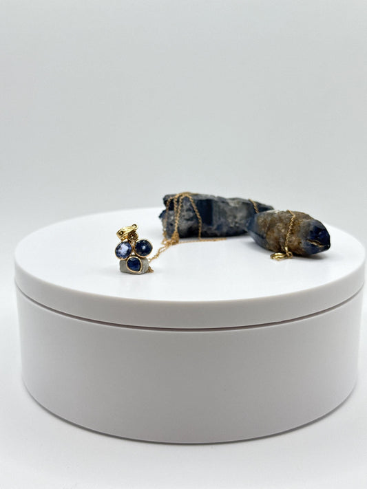 Sapphire Cluster Pendant Necklace | Natural Blue Sapphire Gold Necklace | Unique September Birthstone Jewelry - 1.28 g