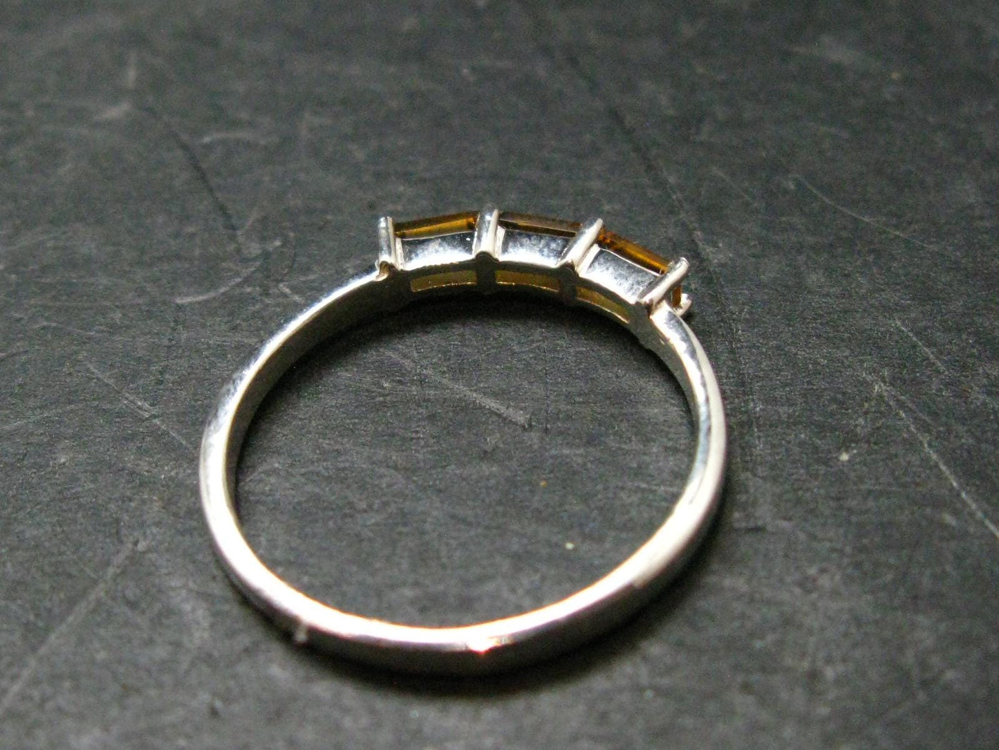 Citrine Sterling Silver Ring - Size 8 - 1.34 Grams