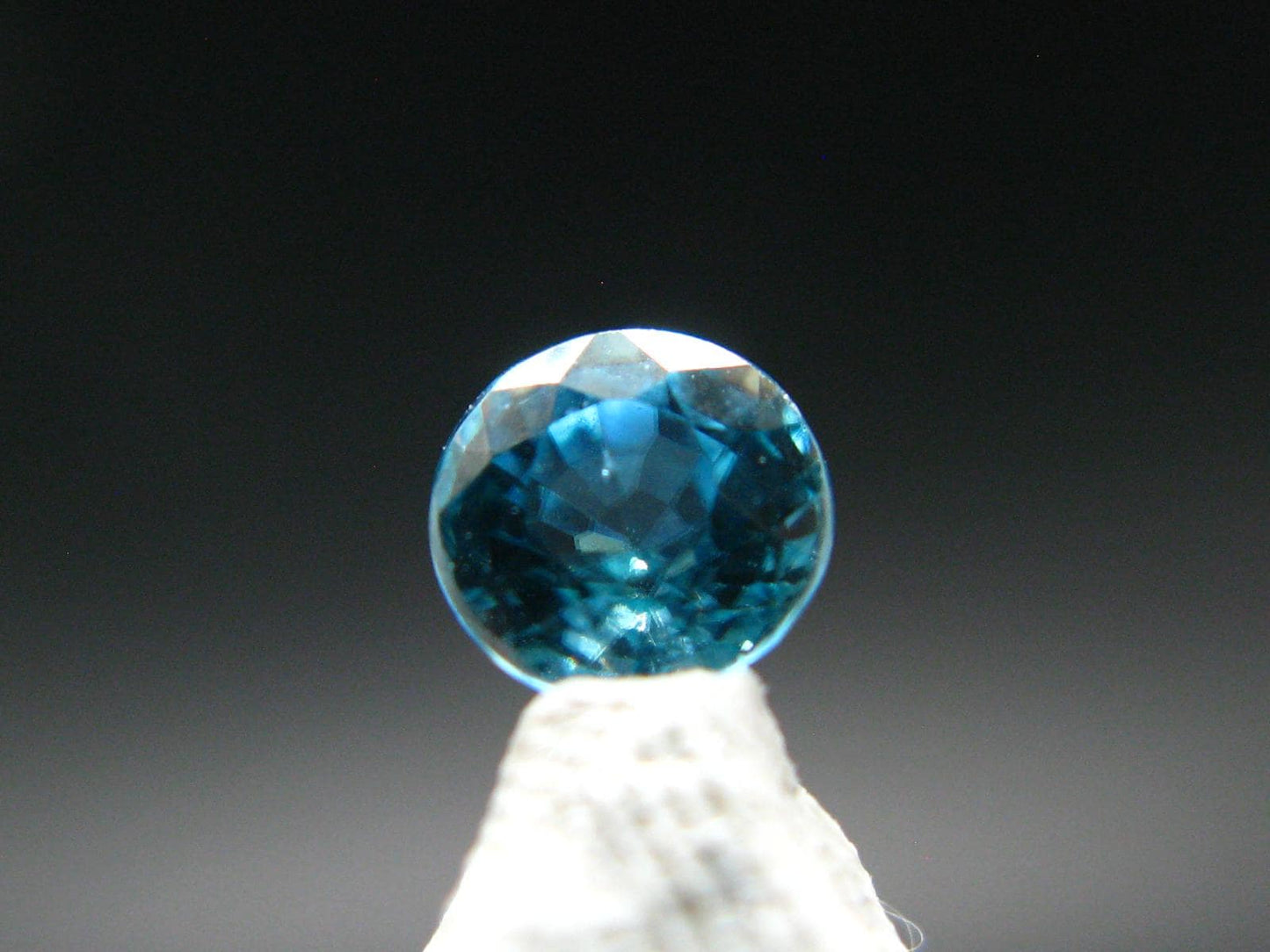 Gem Blue Zircon Cut Stone From Cambodia - 0.90 Carats