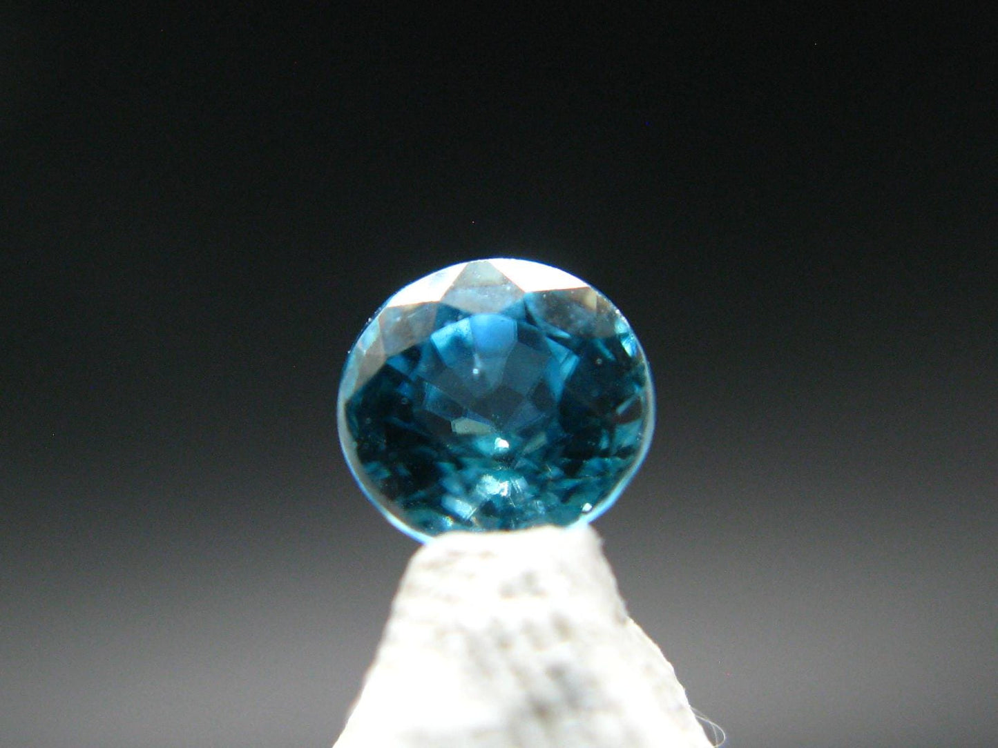 Gem Blue Zircon Cut Stone From Cambodia - 0.90 Carats