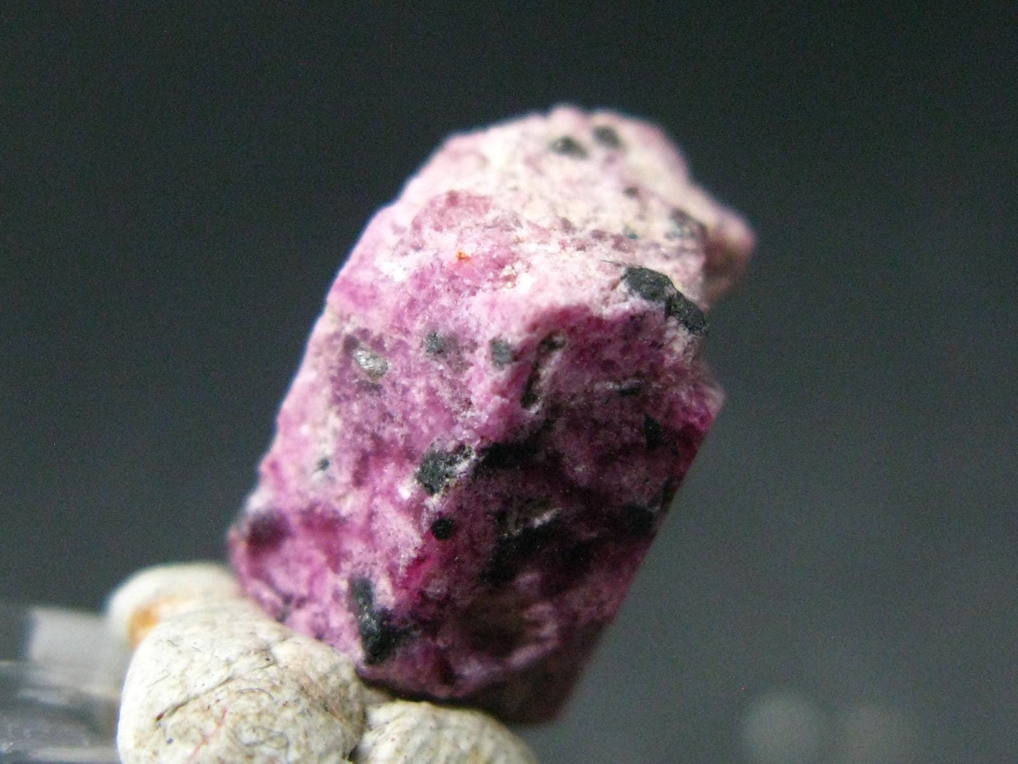 Nice Rare Bixbite Red Emerald Beryl Crystal From Utah USA - 10.62 Carats