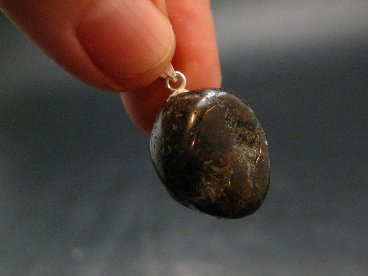 Very Rare Sterling Silver Nuumite Nuummite Pendant From Greenland - 1.0" - 5.0 Grams