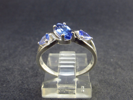 Natural Faceted Blue Tanzanite (Zoisite) Crystal Sterling Silver Ring From Tanzania - 2.26 Grams - Size 6.25