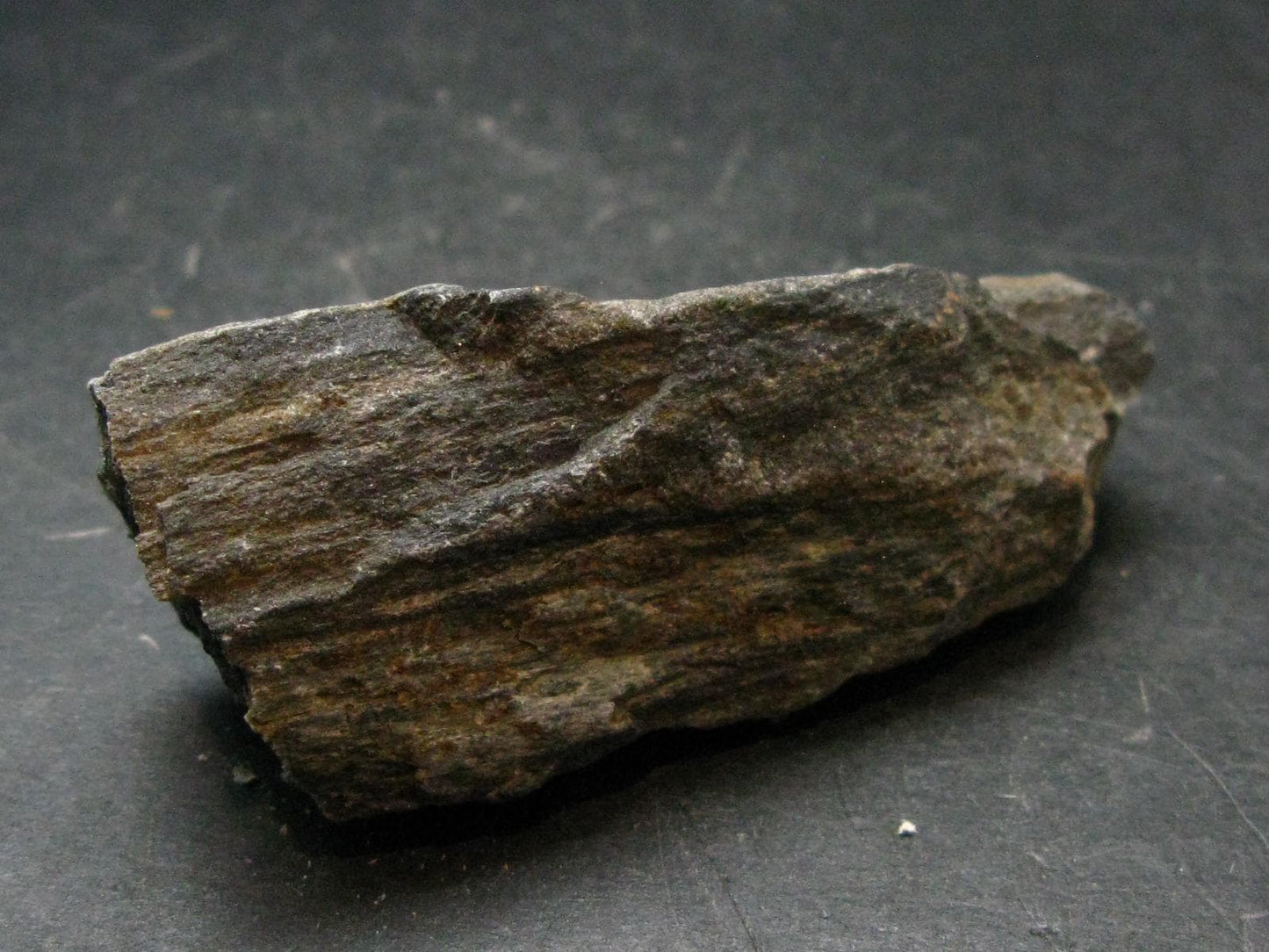 Rare ISUA Stone Raw Piece from Greenland - 2.5" - 58.83 Grams