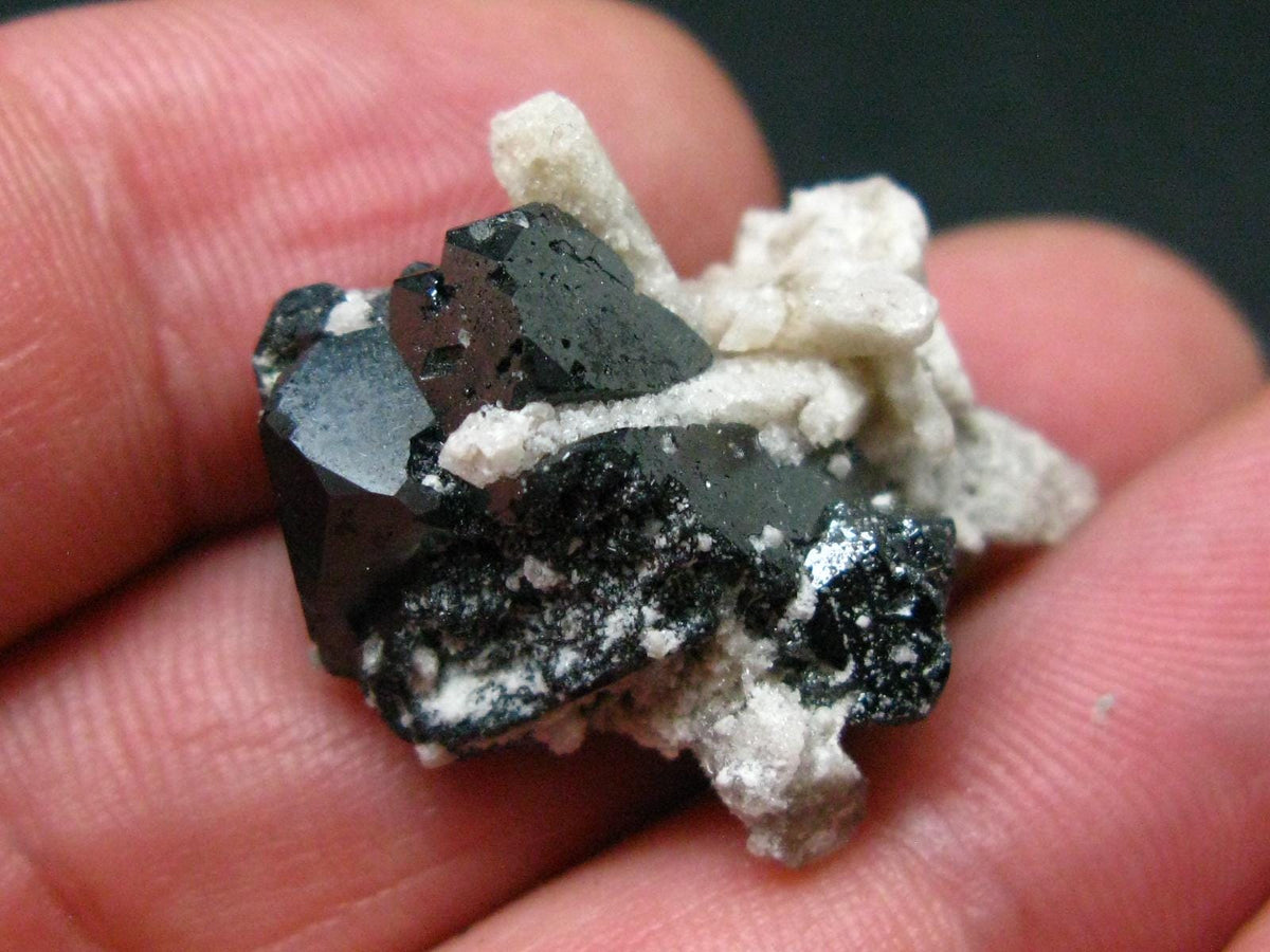 Rare Topaz & Bixbyite Crystal from Utah, USA - 9.04 Grams - 1.1"
