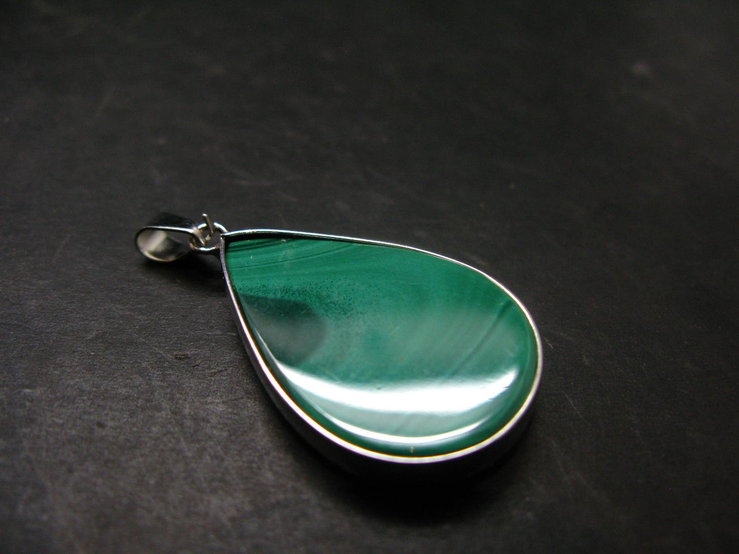 Queen of Green!! Genuine Vivid Vibrant Green Malachite Sterling Silver Pendant - 1.6" - 9.93 Grams