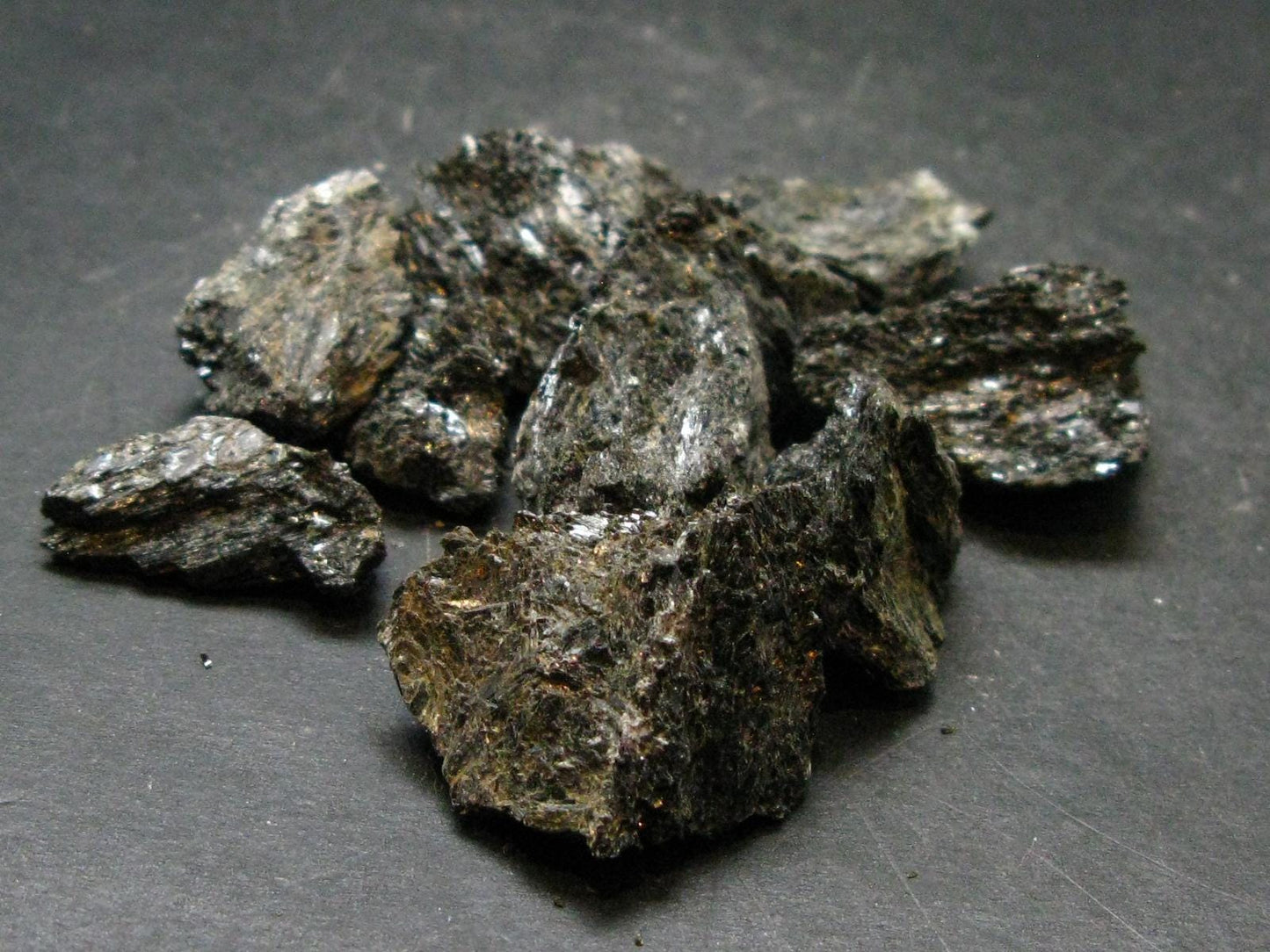Lot of 10 Rare Nuumite Nuummite Raw Pieces From Greenland - 52.25 Grams