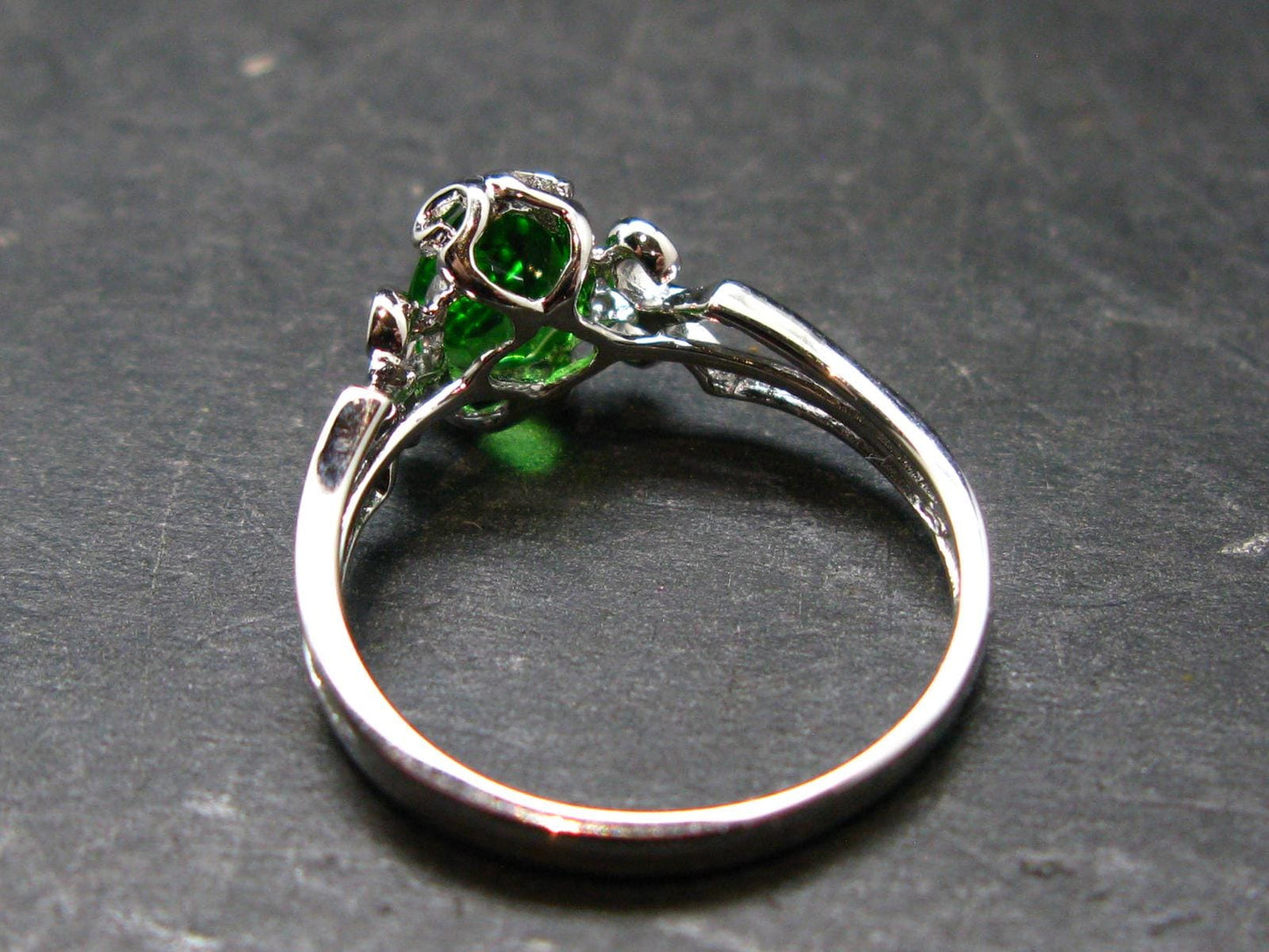 Helenite Gaia Stone Gem Sterling Silver Ring From Washington - Size 8 - 1.2 Carats