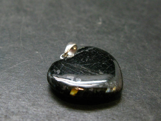 Silver Nuumite Nuummite Heart Pendant From Greenland - 1.0" - 3.58 Grams