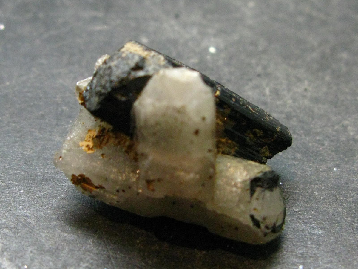 Ilvaite Crystal From China - 1.0" - 11.09 Grams