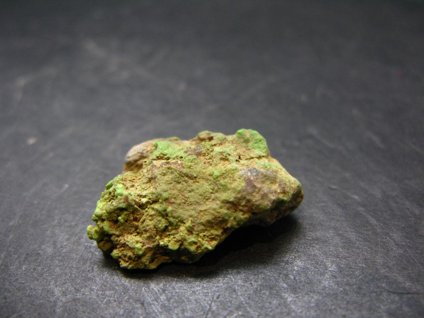 Gaspeite Raw Piece From Canada - 1.0" - 5.44 Grams