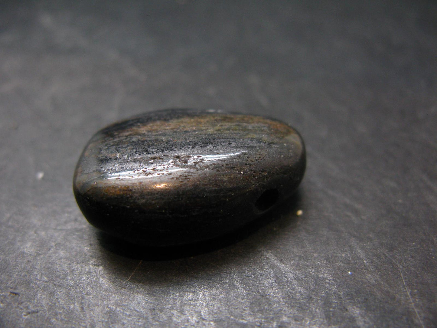 Rare ISUA Stone Metal Free Pendant From Greenland - 1.1" - 14.46 Grams